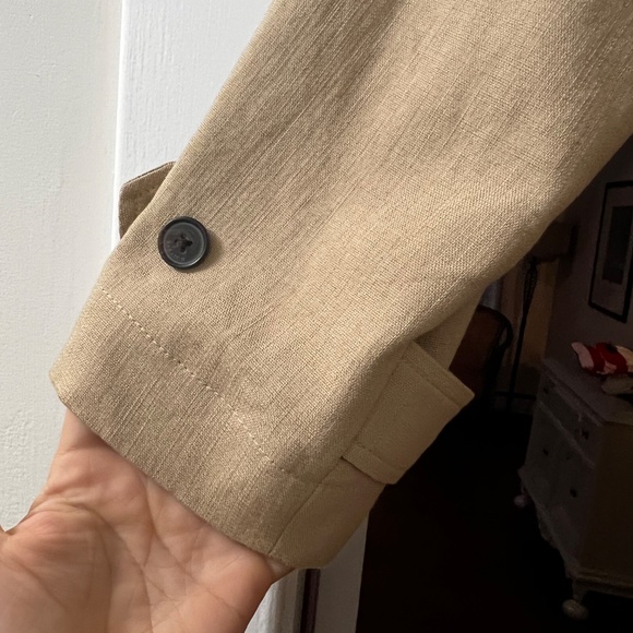 Aritzia Trench coat - Picture 7 of 8